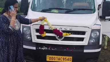 पाटोदा: धावत्या ट्रॅव्हलवर चोरट्यांचा हल्ला;पारगाव टोल नाका येथील घटना