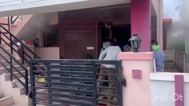 அன்னூர்: புவனேஸ்வரி நகர் பகுதியில் குடியிருப்பில் தீ விபத்து