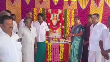 காஞ்சிபுரம்: செங்கழு நீரோடு விதியில் பசும்பொன் முத்துராமலிங்க தேவர் 118 வது ஜெயந்தி விழா மற்றும் 63 வது குருபூஜை விழா நடைபெற்றது