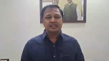 नायगाव-खैरगाव: जिल्ह्यामध्ये घरकुल लाभार्थ्यांची लूट  लाचेच्या स्वरूपात दिवसांमध्ये करोडो रुपयाची उलाढाल होते आ. राजेश पवार म्हणाले