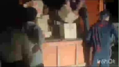 भीमपुर: झल्लार और आठनेर पुलिस ने नेवरालोंडू गांव से 275 पेटी अवैध अंग्रेजी शराब बरामद की, बड़ी कार्रवाई!