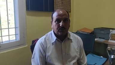 स्वारघाट: छह महीने बीत गए, फिर भी उप तहसील की सड़क की टायरिंग का कार्य नहीं शुरू हुआ