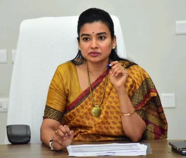 కోనారావుపేట: రైస్ మిల్లులో ధాన్యం వెంటనే అన్ లోడ్ చేయాలి:రాజన్న సిరిసిల్ల జిల్లా ఇంచార్జి కలెక్టర్ గరిమ అగ్రవాల్