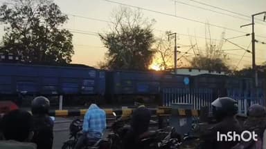 आमगाव: बाह्मणी रेल्वे गेटजवळ स्कॉर्पिओवर दगडफेक,काचा फोडून पाच हजार रुपयांचे नुकसान