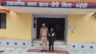 भदोही: चौरी पुलिस ने कार्रवाई करते हुए मोटरसाइकिल चोर को किया गिरफ्तार