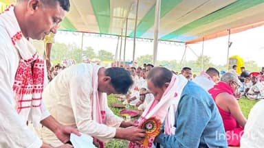 নদুৱাৰ সমষ্টিৰ দুটা ধৰ্মী স্থানত সেৱা গ্ৰহণ বিধায়ক পদ্ম হাজৰীকাৰ