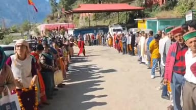 शिमला ग्रामीण: लोक निर्माण मंत्री ने चौथा परगना में 8 करोड़ की परियोजनाओं का उद्घाटन एवं शिलान्यास किया