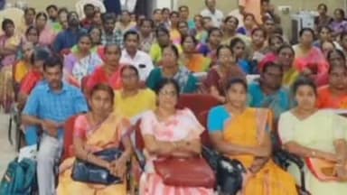 திருப்பூர் தெற்கு: மாவட்ட கலெக்டர் அலுவலகத்தில் மேல்நிலைப்பள்ளி தலைமை ஆசிரியர்களுக்கான ஆய்வுக் கூட்டம் நடைபெற்றது