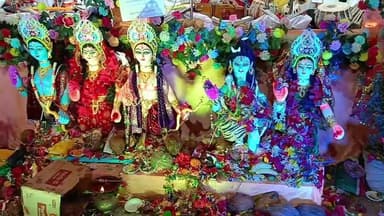 अखंड नवधा रामायण समिति भरनी पारा तिलाई का आज पंचम दिवस में शिव मानस मंडली जांजगीर के द्वारा धूम मचाए