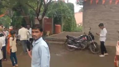 बदनापूर: नानेगाव येथे अखंड हरिनाम सप्ताहात रामगिरी महाराजांचे कीर्तन संपन्न ,गावकऱ्यांनी रामगिरी महाराजांची काढली मिरवणूक