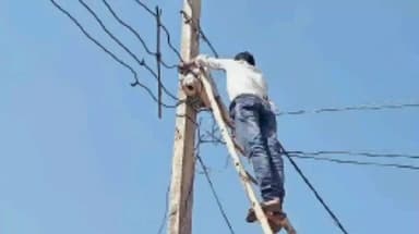 लोणार: अनधिकृत वीज कनेक्शन घेऊन केली 5 लाख 7020 वीज चोरी, वाशिमच्या भरारी पथकाची सुलतानपुरात धडक कारवाई