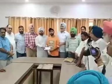 ਲੁਧਿਆਣਾ ਪੱਛਮੀ: ਲੁਧਿਆਣਾ ਵੇਰਕਾ ਪਲਾਂਟ ਹਾਦਸੇ ਤੇ ਚੇਅਰਮੈਨ ਦਾ ਬਿਆਨ: ਕਿਹਾ ਹਾਦਸਾ ਬੱਚੇ ਦੀ ਗਲਤੀ ਕਾਰਨ ਹੋਇਆ, ਪੁਰਾਣੀ ਮਸ਼ੀਨਰੀ ਕਾਰਨ
ਨਹੀਂ,