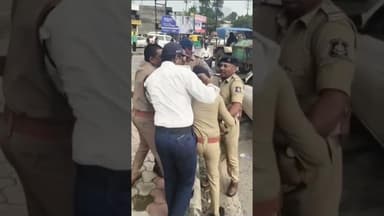 पुलिस और आम नागरिक में जमकर हुई मारपीट। #pulice #indiakhabartv #पुलिस #breakingnews