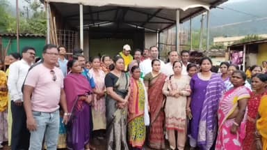 दंतेवाड़ा: किरन्दुल के फाइन और कैम्प निवासियों को जमीन के बदले जमीन देने का आश्वासन दिया एनएमडीसी जिला प्रशासन ने: तुलिका कर्मा