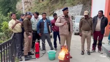 थराली: तहसील थराली में आपदा प्रबंधन पर क्षमता विकास गोष्ठी, अग्नि सुरक्षा पर विशेष बल दिया गया प्रशिक्षण