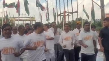 পটাশপুর ২: সরদার বল্লভ ভাই প্যাটেলের ১৫০ তম জন্মবার্ষিকী উপলক্ষে কাঁথিতে রান ফর ইউনিটির কর্মসূচির আয়োজন অংশগ্রহণে শুভেন্দু অধিকারী