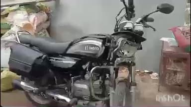 सिकंदराराऊ: हसायन के बाण रोड पर ट्रैक्टर से टकराई बाइक, तीन किशोरियां हुईं घायल, परिजनों ने पहुंचाया अस्पताल