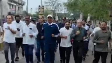 चांपा: चांपा में रन फॉर यूनिटी कार्यक्रम का आयोजन किया गया, एसपी विजय पांडेय सहित अन्य जनप्रतिनिधि और अधिकारी हुए शामिल