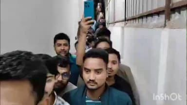 মৰিগাঁও: ৰয়ল চিনেছ চিনেমা হলত জয় জুবিন দা ধ্বনিৰে মুখৰিত কৰি তোলে জুবিন অনুৰাগীয়ে