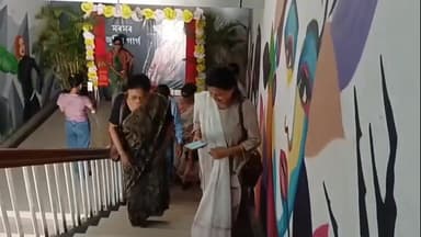 ডিফু: ডিফুৰ গেলেক্সি চিনেমা হলত "ৰৈ ৰৈ বিনালে "প্ৰথম দৰ্শনীত হাউছফুল