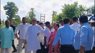 আমবাসা: কমলপুর মহকুমার অধীনে লন্ডভন্ড শান্তিরবাজার পরিদর্শন করতে আসেন মন্ত্রী সুধাংশু দাস