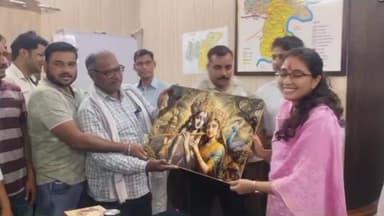 राजाखेड़ा: राजाखेड़ा की एसडीएम वर्षा मीणा का स्थानांतरण, अधीनस्थ अधिकारियों व कर्मचारियों ने दी सम्मानपूर्वक विदाई