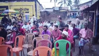 ভগবানগোলা ২: ভগবানগোলা দু’নম্বর ব্লকে ISF-এর কর্মীসভা: কলেজ, হাসপাতাল ও ব্রিজের দাবিতে গর্জে উঠল জনতা