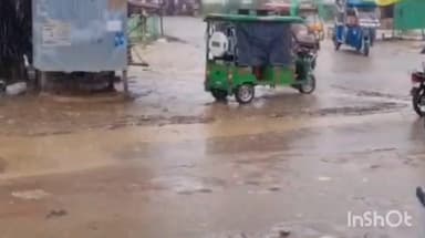 काशी चक: काशीचक में बारिश के बाद किसानों की उड़ गई हो, नुकसान होने की संभावना, किसान मायूस हैं