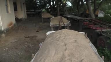 ஆரணி: மணல் கொள்ளையர்கள் தப்பி ஓட்டம் சிக்கிய ஆறு மாட்டு வண்டிகள் போலீஸ் வலை விரிப்பு