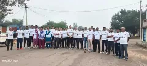 सरदार वल्लभभाई पटेल की 150वीं जयंती के अवसर पर पुलिस अधीक्षक श्री सुधीर चौधरी के नेतृत्व में पुलिस थाना खेडली "रन फॉर यूनिटी" दौड़ का आयोजन
#EktaDiwas #RashtriyaEktaDiwas150
#SardarPatel150 #RunForUnity
@IgpJaipur