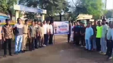 सेनगाव: शहरात पोलीस स्टेशनच्या वतीने सरदार वल्लभाई पटेल यांच्या जयंतीनिमित्त रन फॉर युनिटी मॅरेथॉन स्पर्धेचे आयोजन