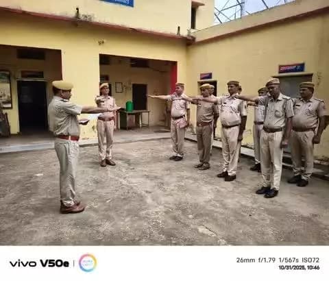 सरदार वल्लभभाई पटेल की 150वीं जयंती के अवसर पर पुलिस अधीक्षक श्री सुधीर चौधरी के नेतृत्व में पुलिस थाना प्रतापगढ़ द्वारा शपथ ग्रहण का आयोजन
#EktaDiwas #RashtriyaEktaDiwas150
#SardarPatel150 #RunForUnity
@IgpJaipur