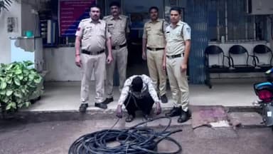 सोनकच्छ: ग्राम चौबारा जागीर में बिजली ग्रिट से केबल चोरी करने वाला आरोपी गिरफ्तार, सोनकच्छ पुलिस ने किया खुलासा
