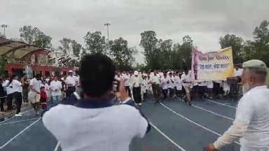 भारत के 562 रियासतों का एकीकरण कर एक भारत श्रेष्ठ भारत की नींव रखने वाले एकता के शिल्पकार, स्वतंत्रता सेनानी, लौह पुरुष #सरदार_वल्लभ_भाई_पटेल के 150वीं जयंती पर आधुनिक रेल डिब्बा कारखाना रायबरेली में #Runforunity