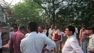 सिणधरी: सिणधरी के चांपल माता मंदिर के पास बस और ट्रैलर की भिड़ंत, एक व्यक्ति गंभीर रूप से घायल