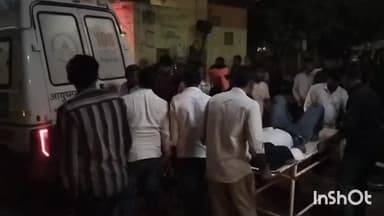 कुम्हेर: कुम्हेर डीग रोड मढेरा के पास आवारा सांड से टकराई बाइक, तीन जने गंभीर रूप से घायल, भरतपुर के अस्पताल में भर्ती