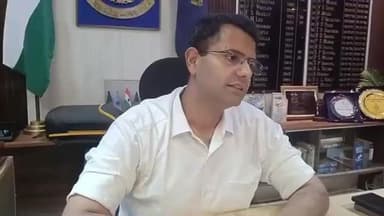 "नो हेलमेट नो राईड" बालाघाट के एसएसपी ने 1 नवंबर से दो पहिया वाहनों के चालकों के लिए हेलमेट अनिवार्य किया हैं Police BGT