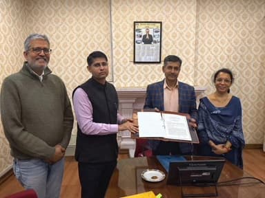 जुंगा: हिमाचल प्रदेश में स्वच्छता एवं पर्यावरण संरक्षण की दिशा में सचिवालय में आयोजित की गई एक महत्वपूर्ण बैठक