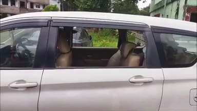 ରାଇରଙ୍ଗପୁର ସହର: ରାଇରଙ୍ଗପୁର ମୁଖ୍ୟ ବଜାର ରାସ୍ତା କଡରୁ କାର କାଚ ଭାଙ୍ଗି ଲୁଟି ନେଲେ ଦୁଇ ଲକ୍ଷ ଟଙ୍କା