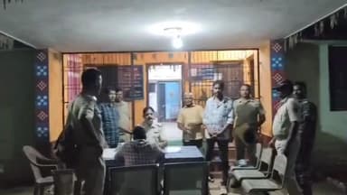 ଜମନକିରା: ଜମନକିରା ବ୍ଲକ ଅଫିସ ରେ କର୍ମଚାରୀ ଙ୍କୁ ଗାଳିଗୁଲଜ ଓ ମାରପିଟ ଅଭିଯୋଗ ରେ ୨ ଜଣ ଗିରଫ