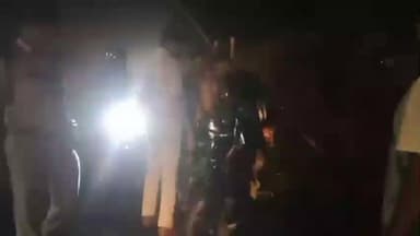 रामगढ़ चौक: सिसमा चेकपोस्ट पर विधानसभा चुनाव के लिए वाहन जांच, ₹95 हजार नकद बरामद