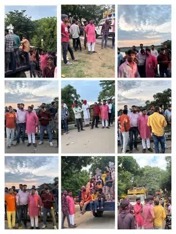 #मूर्ति_विसर्जन
#शिवाघाट
आपका अपना
जितेन्द्र यादव
