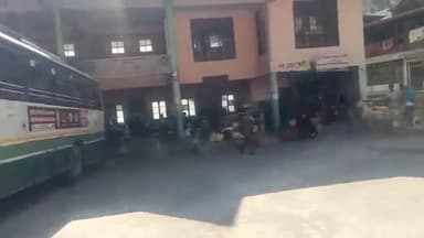 टापरी: किन्नौर के टापरी बस स्टेण्ड से सामाजिक कार्यकर्ता अजीत नेगी ने जारी किया वीडियो, कहा- बस सेवा सही रूप से नहीं मिल रही