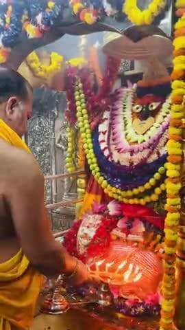 मोहे पुकारत देर भई,
जगदम्ब विलम्ब कहा करती हो ।
जय मां विंध्यवासिनी
#vindhyachal #UP
#mirzapur