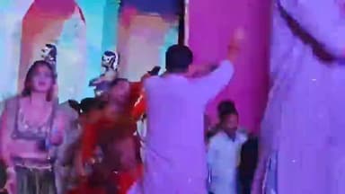 #कानपुर में शास्त्री नगर रामलीला कमेटी में अश्लील डांस..…