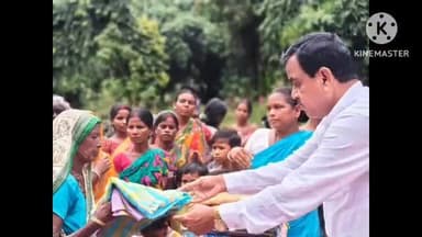 ওন্দা: বিজেপি বিধায়ক উদ্যোগে রামসাগর অঞ্চলের দুঃস্থ মানুষদের বস্ত্র বিতরণ করা হল