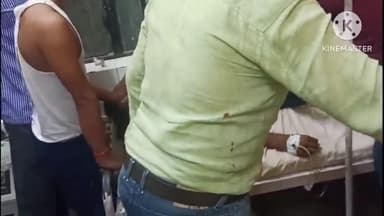 रुदौली: रुदौली में दर्दनाक सड़क हादसा: जलालपुर रेलवे क्रॉसिंग के पास दो बाइक की आमने-सामने हुई टक्कर, 2 #युवक जिला अस्पताल रेफर