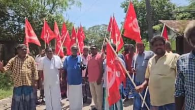 கண்டச்சிபுரம்: கண்டாச்சிபுரம்- நல்லாபாளையம் பகுதியில் விவசாயிகள் பயிர் வைக்க முடியாமல் விவசாய நிலங்களில் மழைநீர் குளம் போல்  தேங்கி நிற்கும் அவலத்தை கண்டித்து மார்க்
