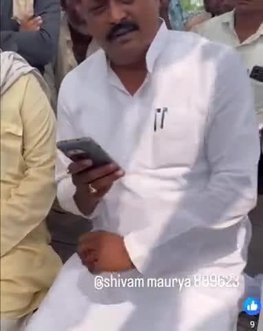 एटा सांसद ने ग्राम धंटोरिया के समीप नेशनल हाईवे रास्ते के लिए अधिकारियों से की बात।
#news #deveshshakya