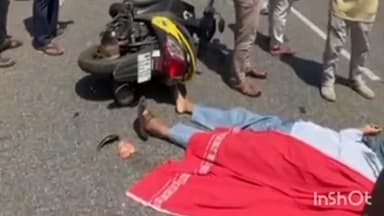 ಭಟ್ಕಳ: ಮೂಡಭಟ್ಕಳ ಬೈಪಾಸ್ ಬಳಿ ಕೆ ಎಸ್ ಆರ್ ಟಿ ಸಿ ಬಸ್ ಡಿಕ್ಕಿಯಾಗಿ ಸ್ಕೂಟಿ ಸವಾರ ಸಾವು